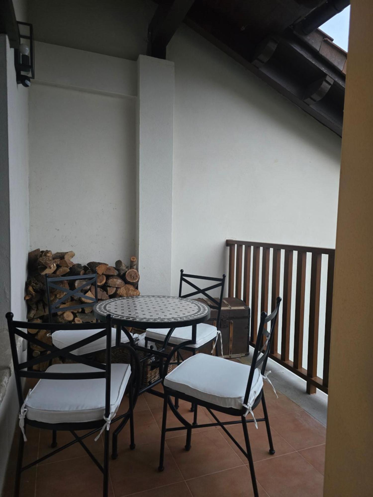 Un Encanto De Duplex Jaca Exterior foto